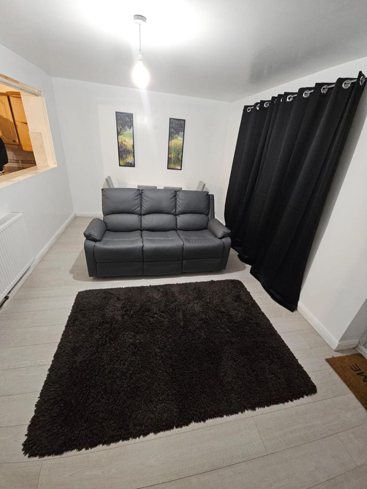 Spacious Single Room 诺丁汉 外观 照片